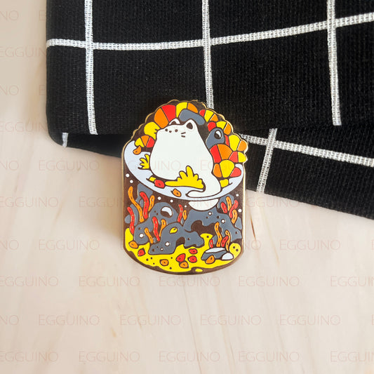 Enamel Pin: Autumn Kitty