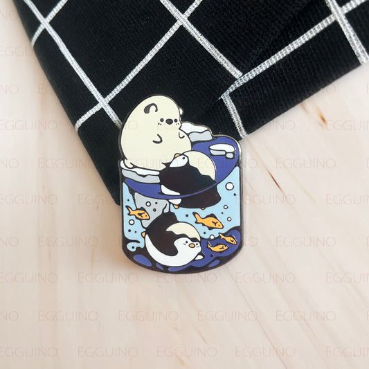 Enamel Pin: Polar Eggu